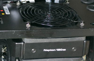 Nepton 120XL ファンを固定するねじの先に別のネジ（付属）が使える