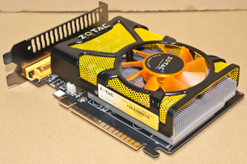 形状 ZOTAC ZT-40702-10L